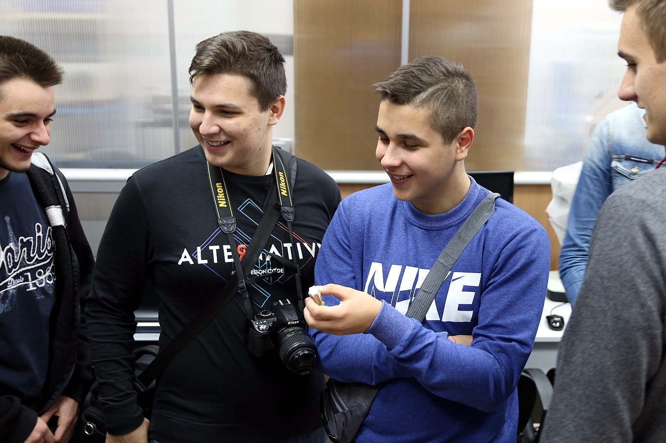 Młodzież z Ukrainy w laboratoriach Politechniki Świętokrzyskiej