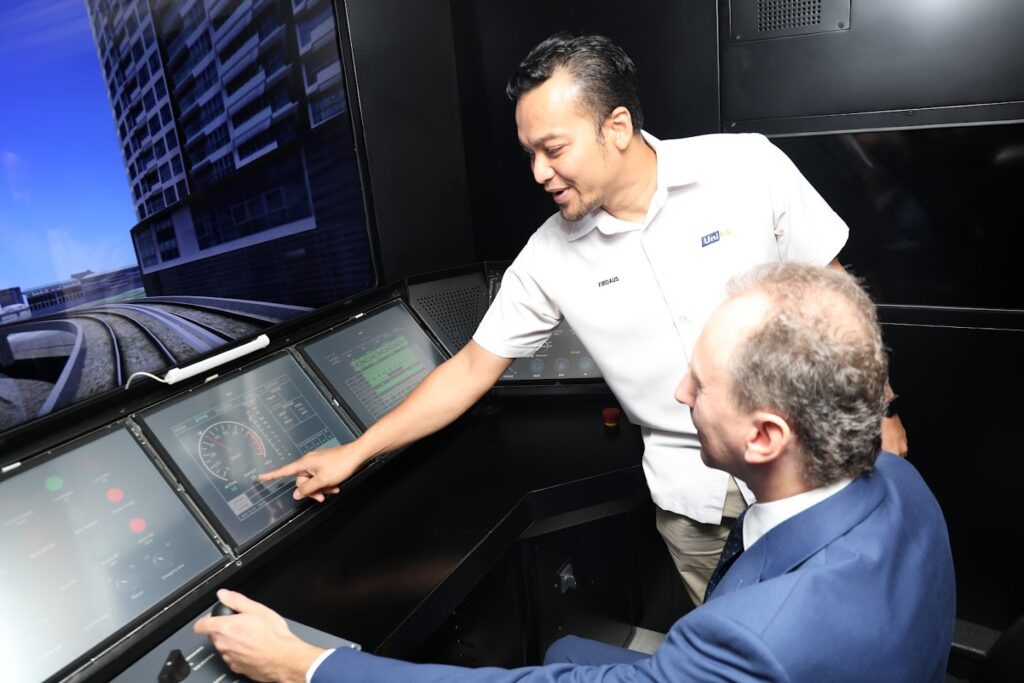 Growing cooperation between KUT and UniKL – Polish Ambassador participates in the 4th Railway Forum in Malaysia